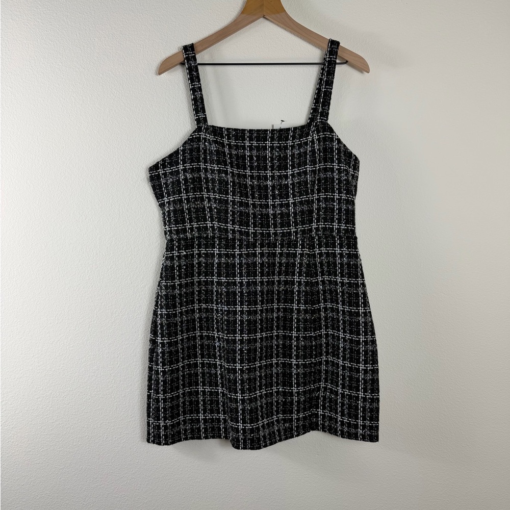 Francesca's Collections Black and White Tweed Midi Dress - Picture 4 of 7